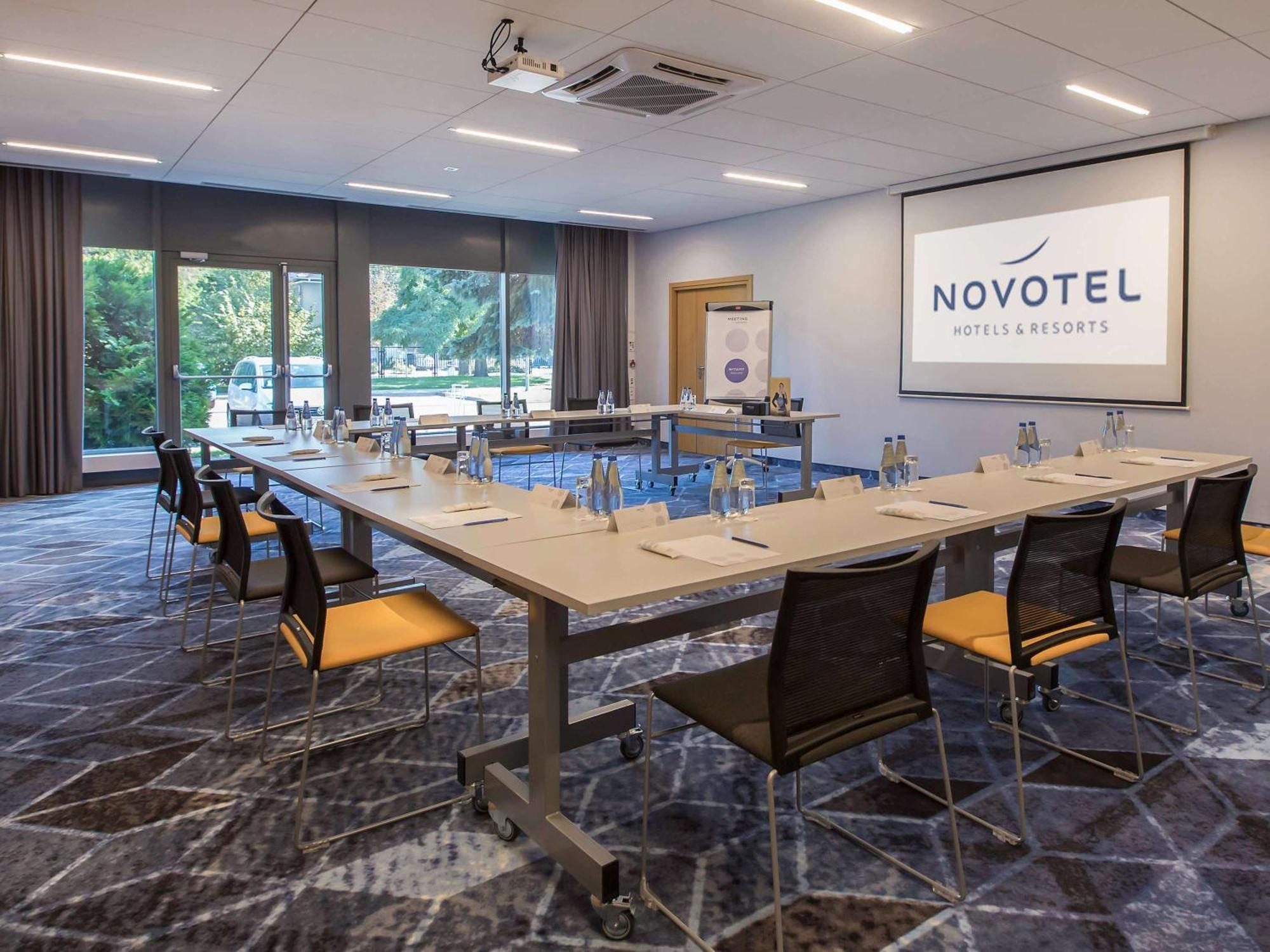 Novotel Wroclaw City Dış mekan fotoğraf