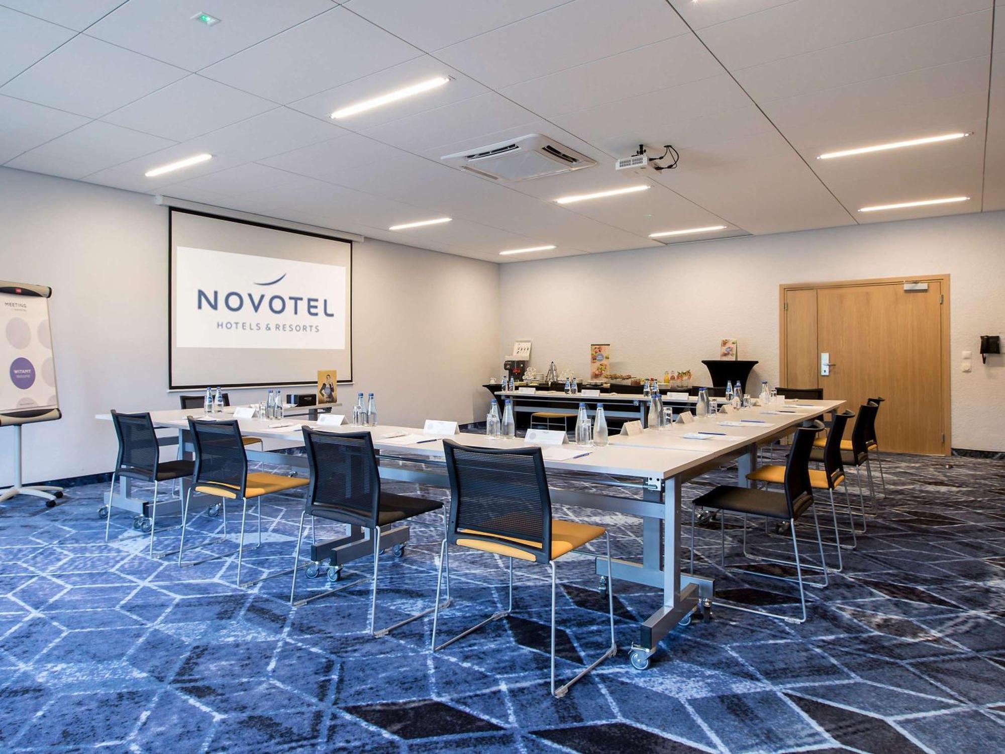 Novotel Wroclaw City Dış mekan fotoğraf