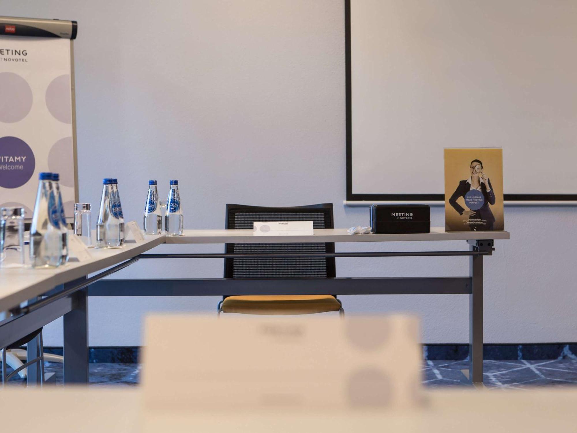 Novotel Wroclaw City Dış mekan fotoğraf