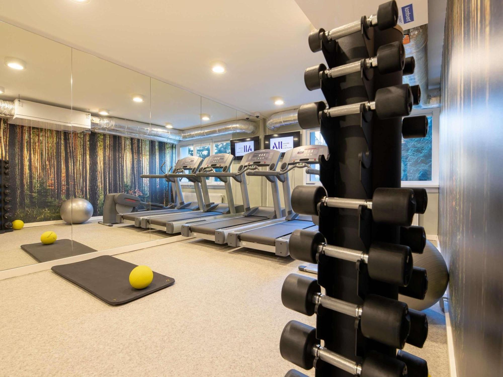 Novotel Wroclaw City Dış mekan fotoğraf